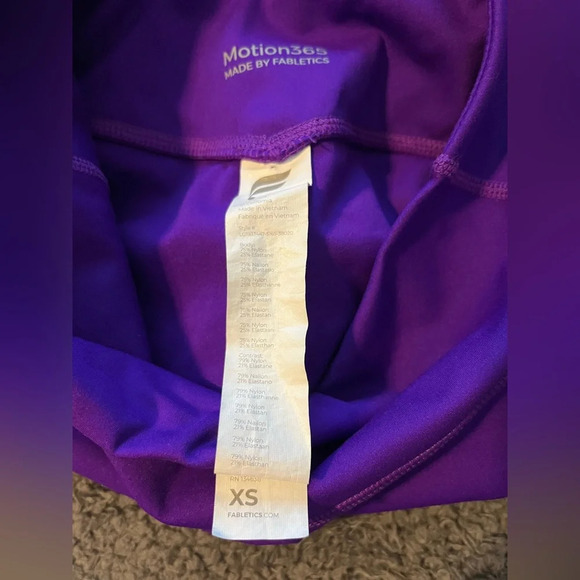Fabletics Motion 365 leggings - Picture 15 of 16